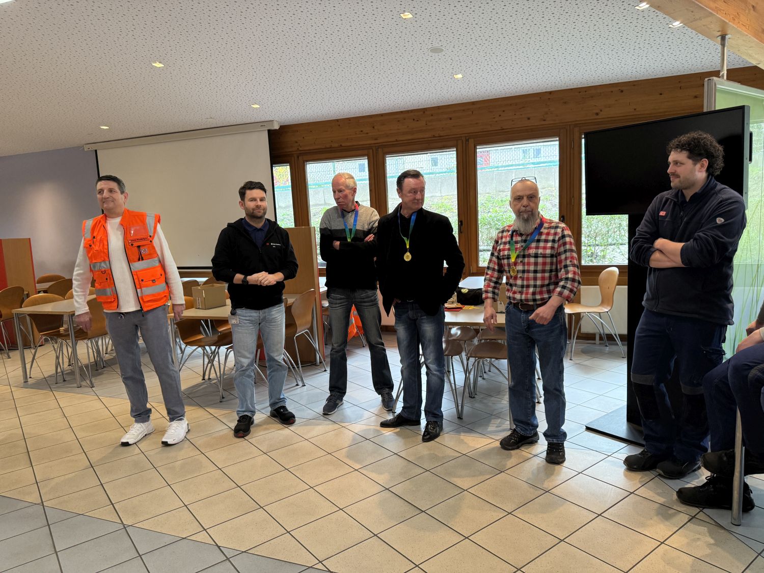 futbolexpress_2022_17387 Feierlicher Abschied in der S-Bahn-Familie