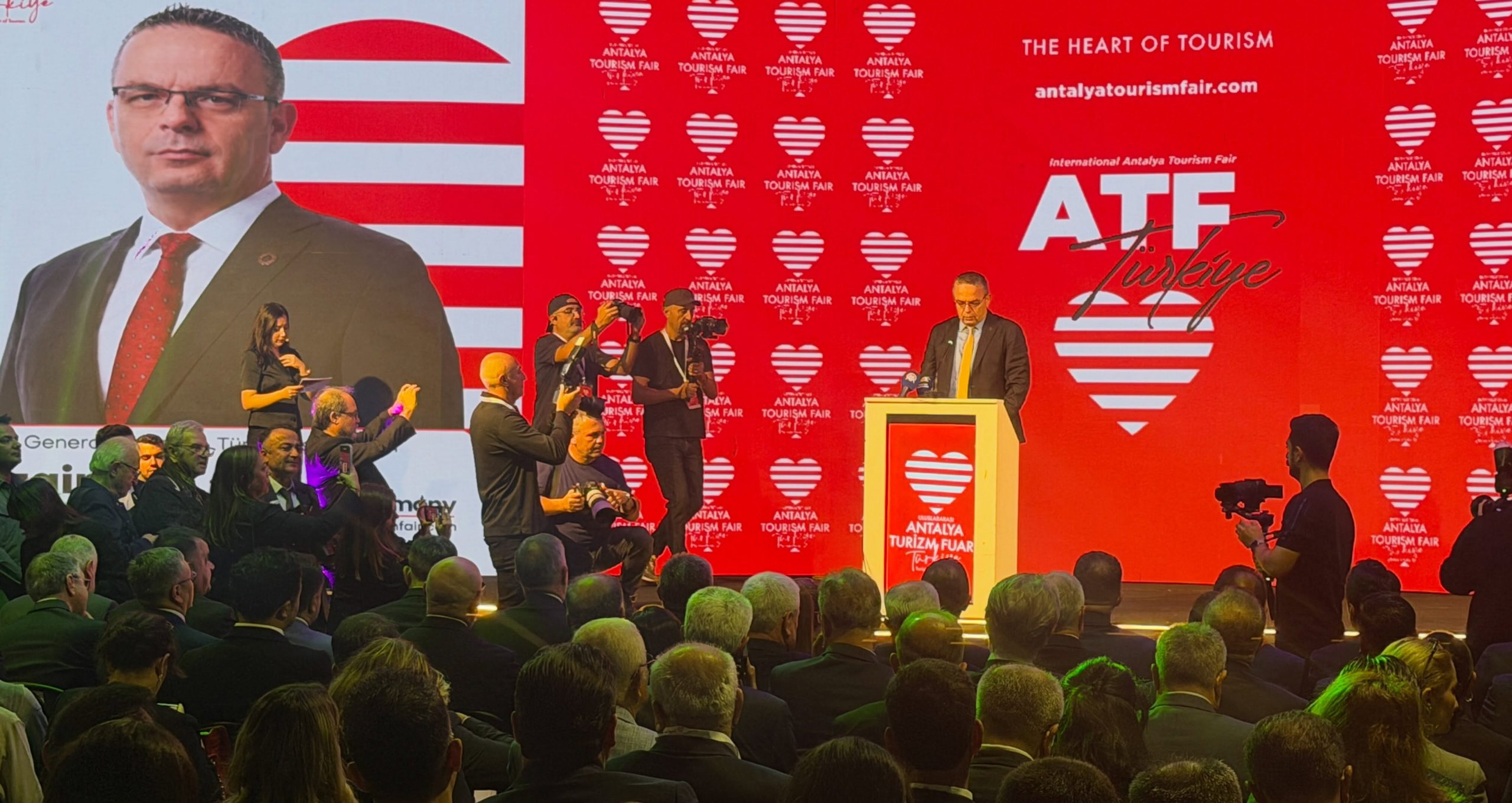 Turizmin Kalbi Antalya’da Attı!